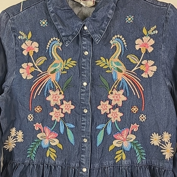 Johnny Was Malaya Denim Shirt Dress Embroidered Sz XS - Picture 2 of 9